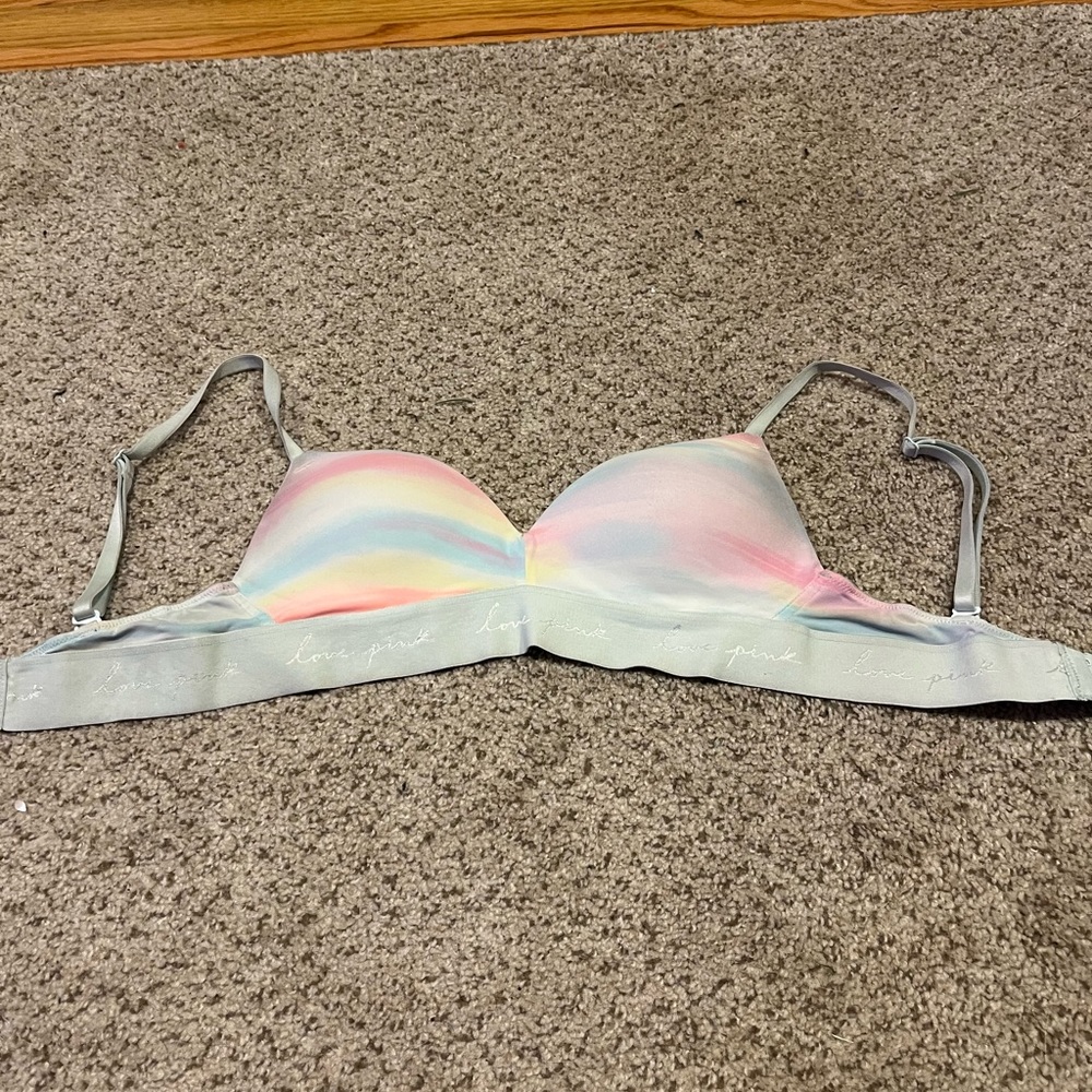 VS Pink Bra